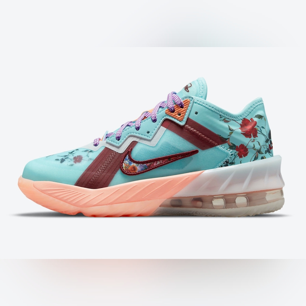 Nike LeBron 18 Low Youth